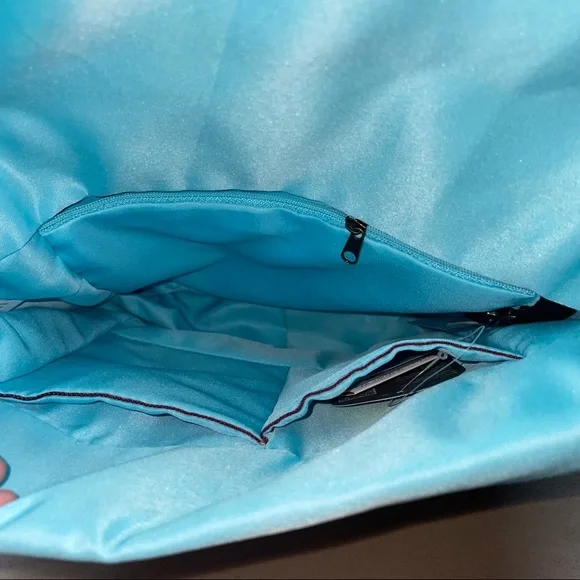 Travelon Purple Anti-Theft Bag and Wallet Set - Picture 5 of 10